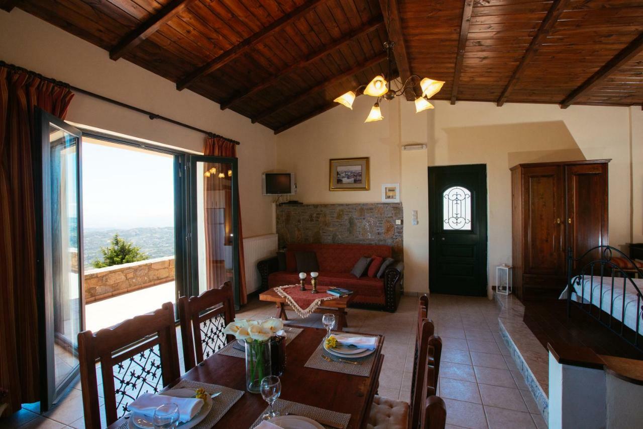 Aetovigla Guesthouse Krousonas  Dış mekan fotoğraf